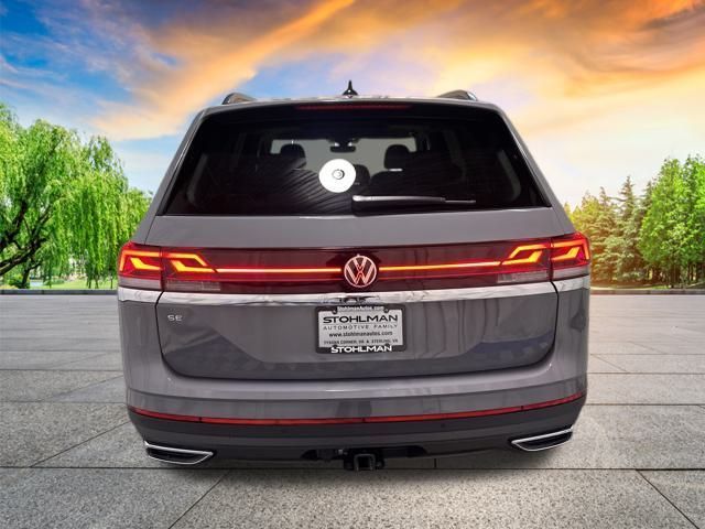 2025 Volkswagen Atlas 2.0T SE Technology