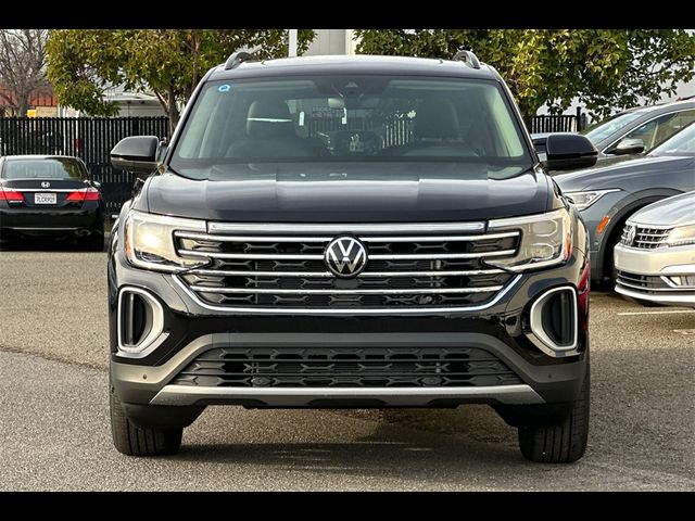 2025 Volkswagen Atlas 2.0T SE Technology