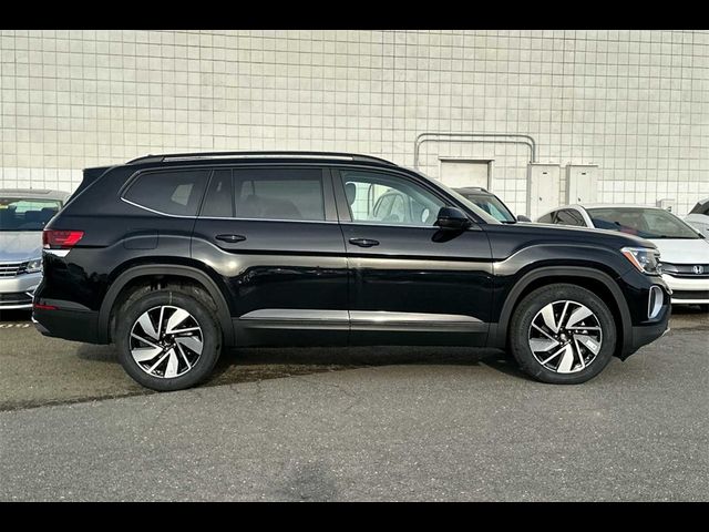 2025 Volkswagen Atlas 2.0T SE Technology