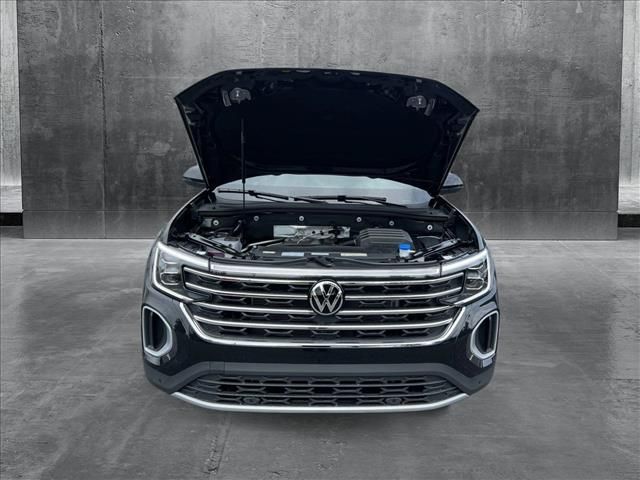 2025 Volkswagen Atlas 2.0T SE Technology