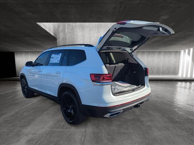 2025 Volkswagen Atlas 2.0T SE Technology