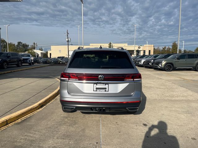 2025 Volkswagen Atlas 2.0T SE Technology