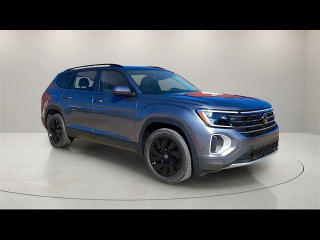 2025 Volkswagen Atlas 2.0T SE Technology