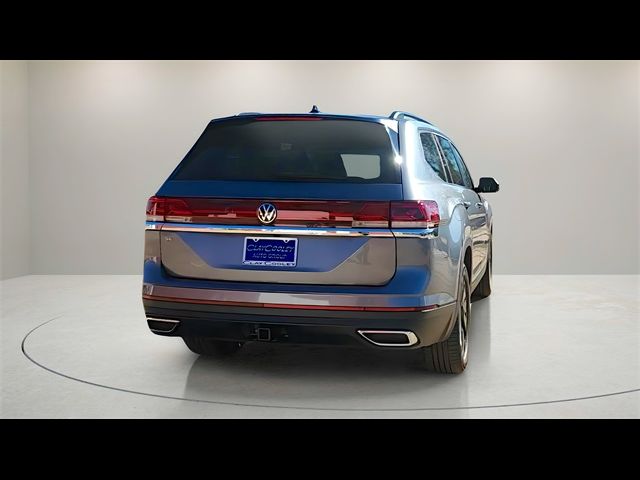 2025 Volkswagen Atlas 2.0T SE Technology