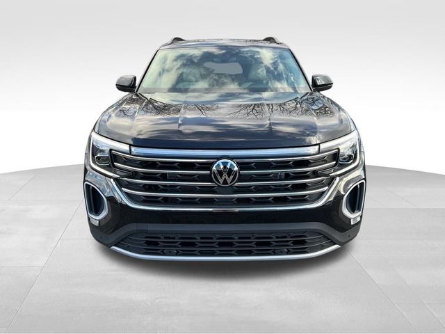 2025 Volkswagen Atlas 2.0T SE Technology