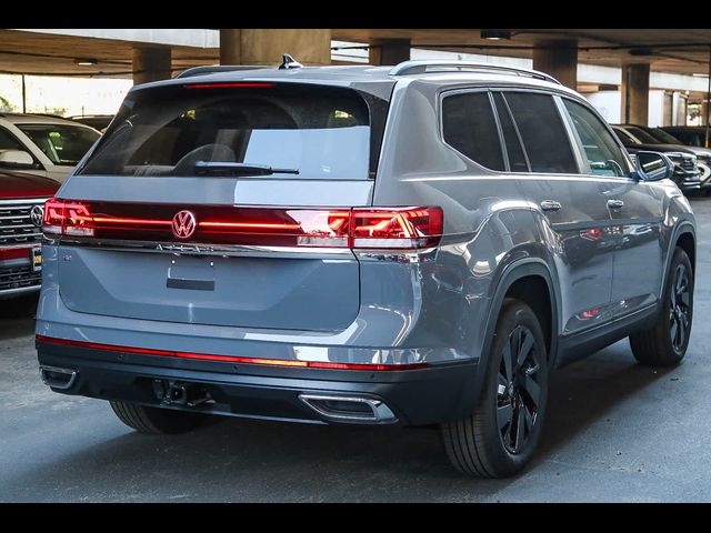 2025 Volkswagen Atlas 2.0T SE Technology