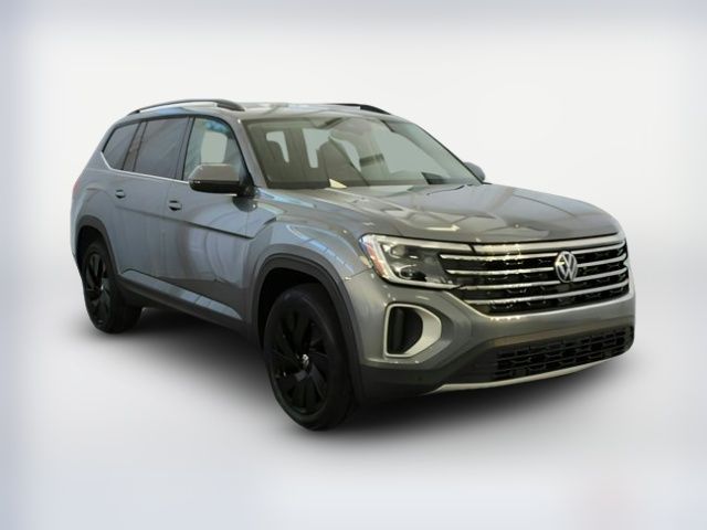 2025 Volkswagen Atlas 2.0T SE Technology