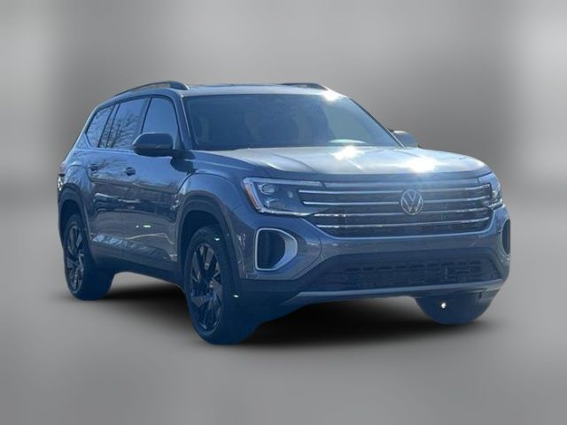 2025 Volkswagen Atlas 2.0T SE Technology
