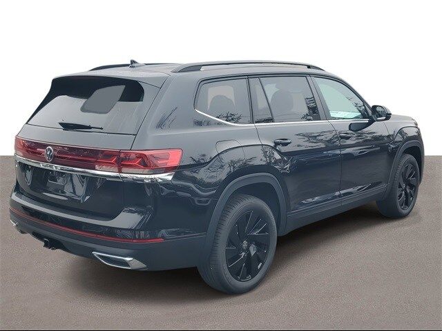 2025 Volkswagen Atlas 2.0T SE Technology