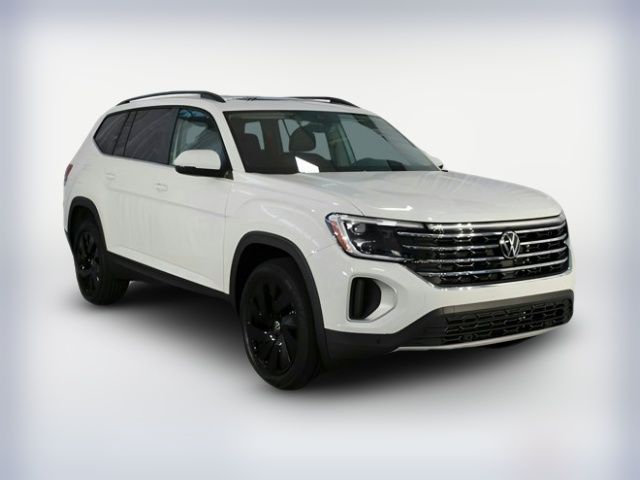 2025 Volkswagen Atlas 2.0T SE Technology