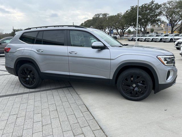 2025 Volkswagen Atlas 2.0T SE Technology