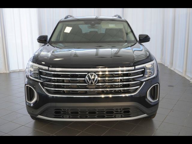 2025 Volkswagen Atlas 2.0T SE Technology