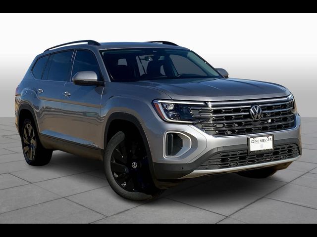 2025 Volkswagen Atlas 2.0T SE Technology