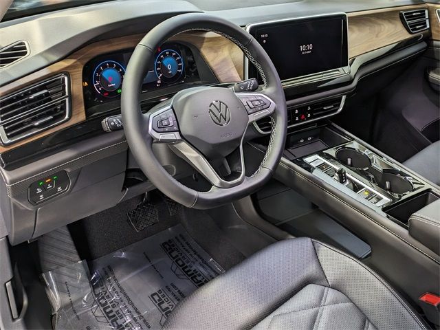 2025 Volkswagen Atlas 2.0T SE Technology