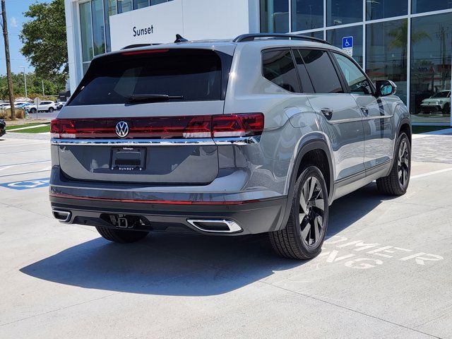 2025 Volkswagen Atlas 2.0T SE Technology