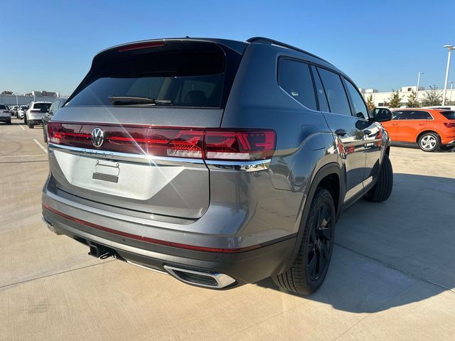 2025 Volkswagen Atlas 2.0T SE Technology