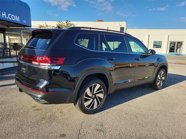 2025 Volkswagen Atlas 2.0T SE Technology