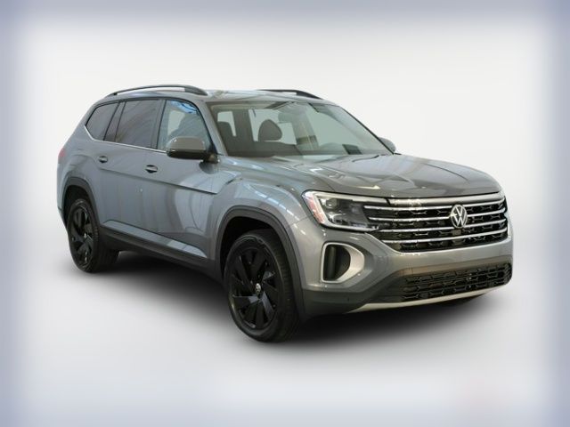 2025 Volkswagen Atlas 2.0T SE Technology