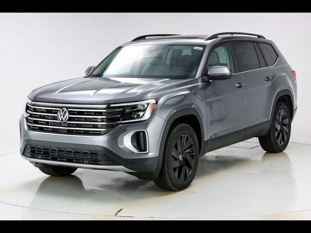 2025 Volkswagen Atlas 2.0T SE Technology