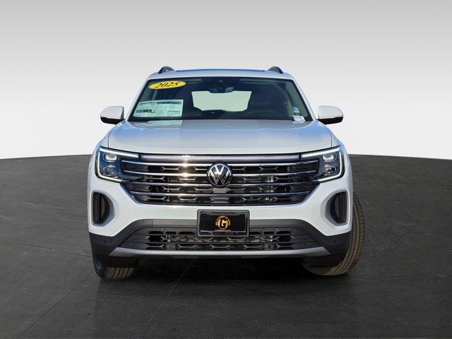 2025 Volkswagen Atlas 2.0T SE Technology