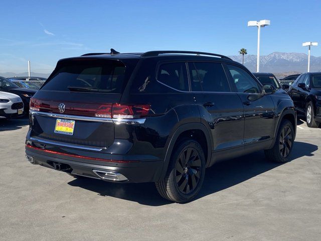 2025 Volkswagen Atlas 2.0T SE Technology