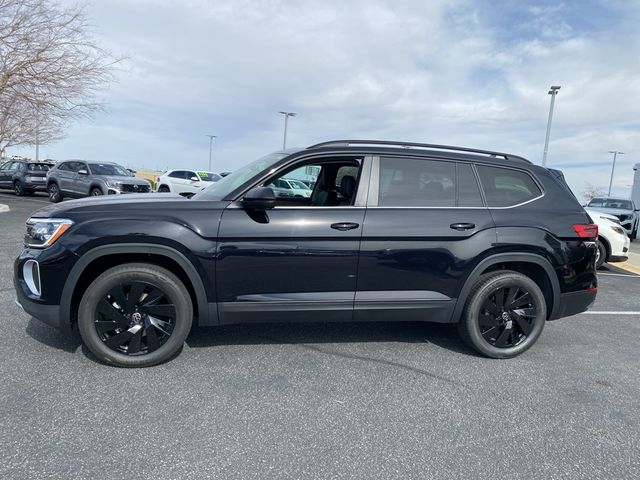 2025 Volkswagen Atlas 2.0T SE Technology