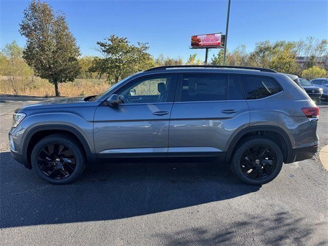 2025 Volkswagen Atlas 2.0T SE Technology