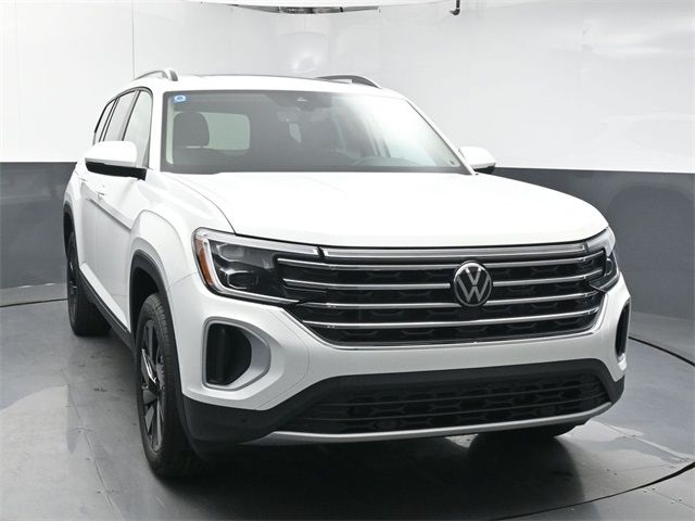 2025 Volkswagen Atlas 2.0T SE Technology