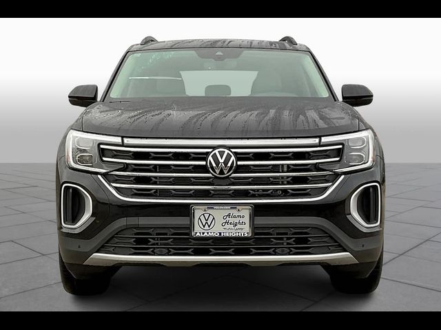 2025 Volkswagen Atlas 2.0T SE Technology