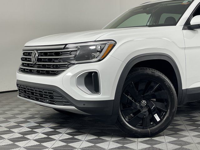 2025 Volkswagen Atlas 2.0T SE Technology
