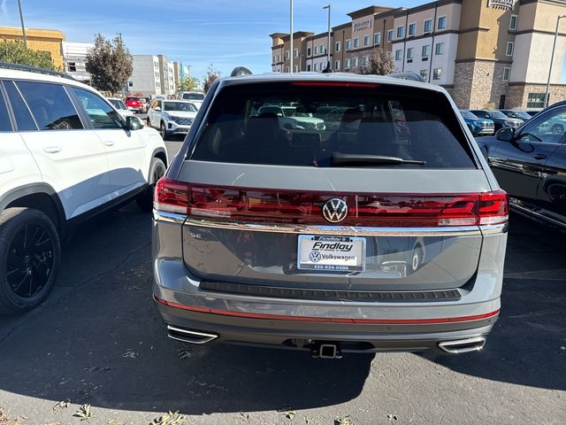 2025 Volkswagen Atlas 2.0T SE Technology