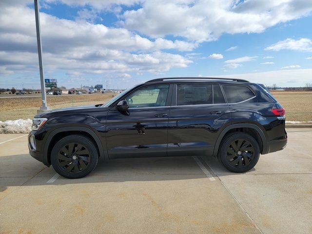 2025 Volkswagen Atlas 2.0T SE Technology