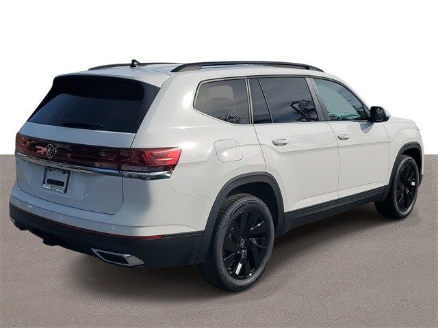 2025 Volkswagen Atlas 2.0T SE Technology