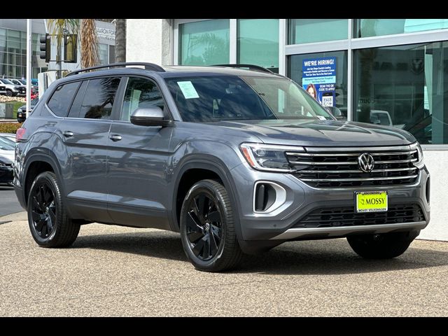 2025 Volkswagen Atlas 2.0T SE Technology