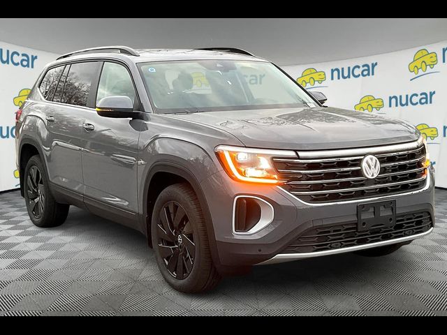 2025 Volkswagen Atlas 2.0T SE Technology