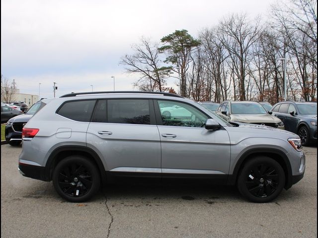 2025 Volkswagen Atlas 2.0T SE Technology