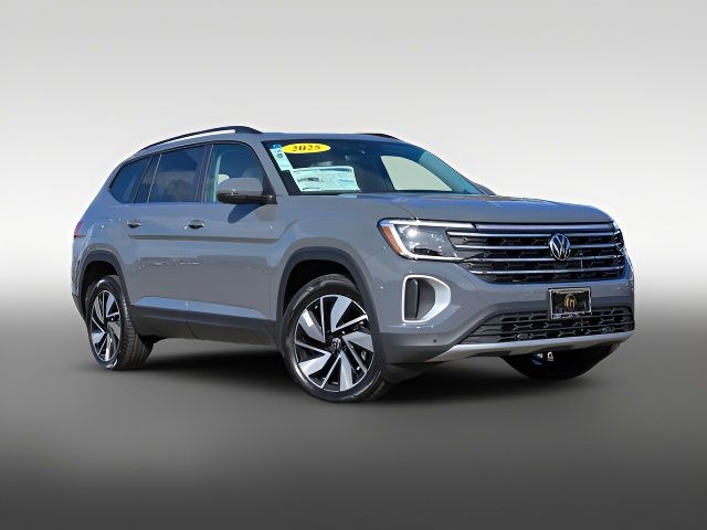 2025 Volkswagen Atlas 2.0T SE Technology