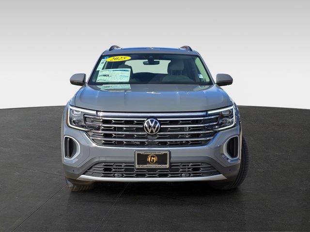 2025 Volkswagen Atlas 2.0T SE Technology