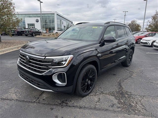 2025 Volkswagen Atlas 2.0T SE Technology