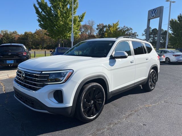 2025 Volkswagen Atlas 2.0T SE Technology