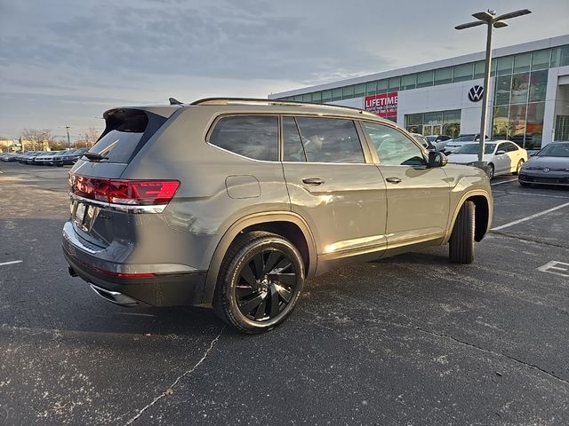 2025 Volkswagen Atlas 2.0T SE Technology