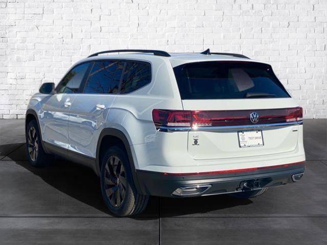 2025 Volkswagen Atlas 2.0T SE Technology