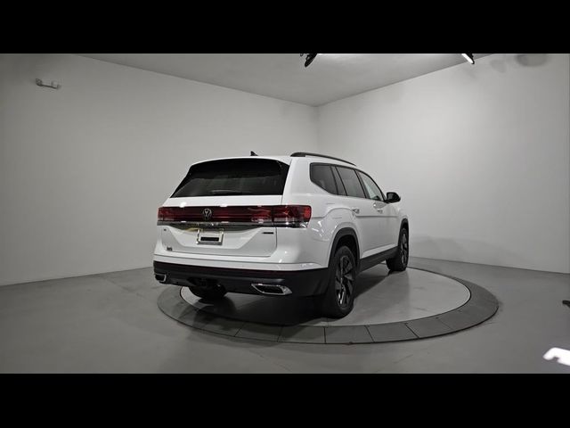 2025 Volkswagen Atlas 2.0T SE Technology