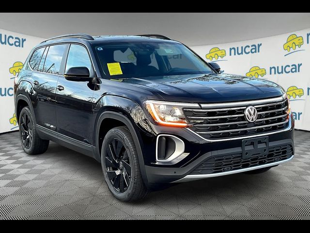 2025 Volkswagen Atlas 2.0T SE Technology