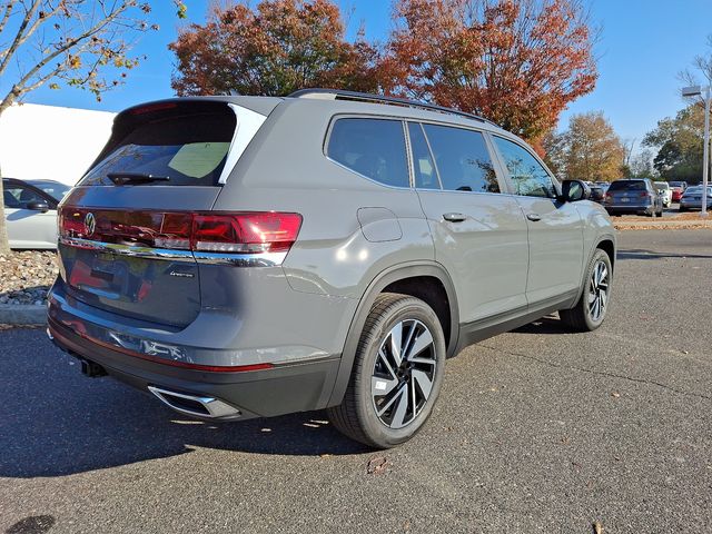 2025 Volkswagen Atlas 2.0T SE Technology