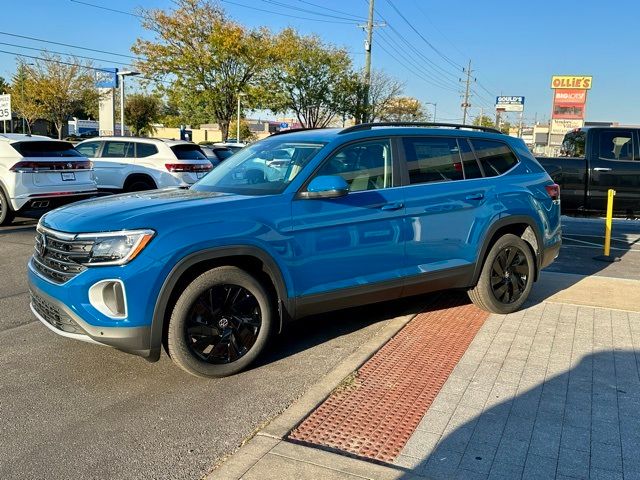 2025 Volkswagen Atlas 2.0T SE Technology