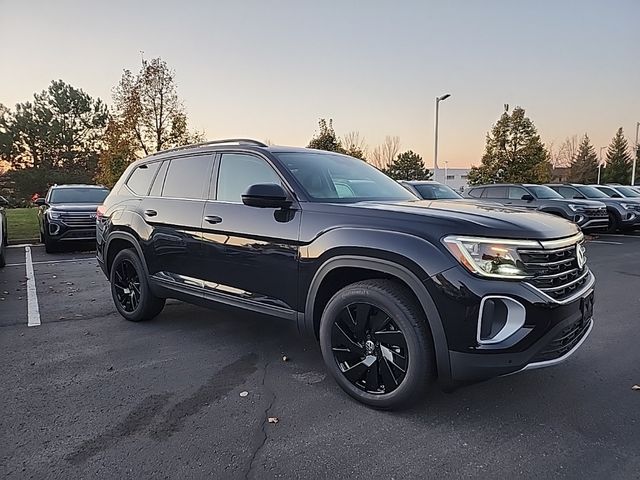 2025 Volkswagen Atlas 2.0T SE Technology