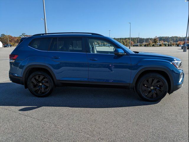 2025 Volkswagen Atlas 2.0T SE Technology