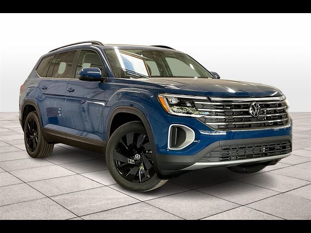 2025 Volkswagen Atlas 2.0T SE Technology