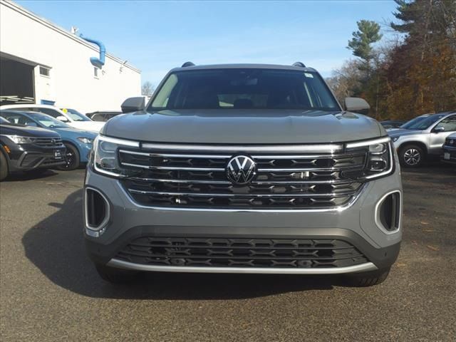 2025 Volkswagen Atlas 2.0T SE Technology